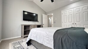 4 Schlafzimmer, Bügeleisen/Bügelbrett, WLAN, Bettwäsche