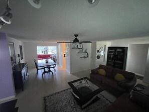 スマートテレビ