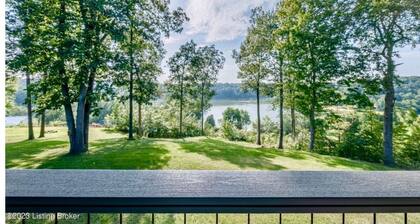 New to the Market!! Charming 3-bedroom Rough River lake home! In Westview KY!!