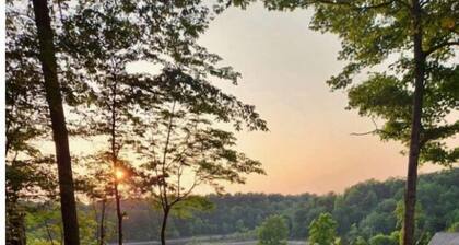 New to the Market!! Charming 3-bedroom Rough River lake home! In Westview KY!!