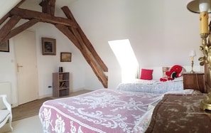 3 chambres, bureau, fer et planche Ă repasser, Wi-Fi gratuit