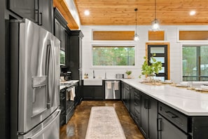 Fridge, microwave, oven, stovetop - Luxe Cabin Retreat | Game Room | Outdoor Fun (Broken Bow)