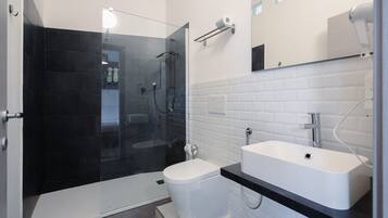 Free toiletries, hair dryer