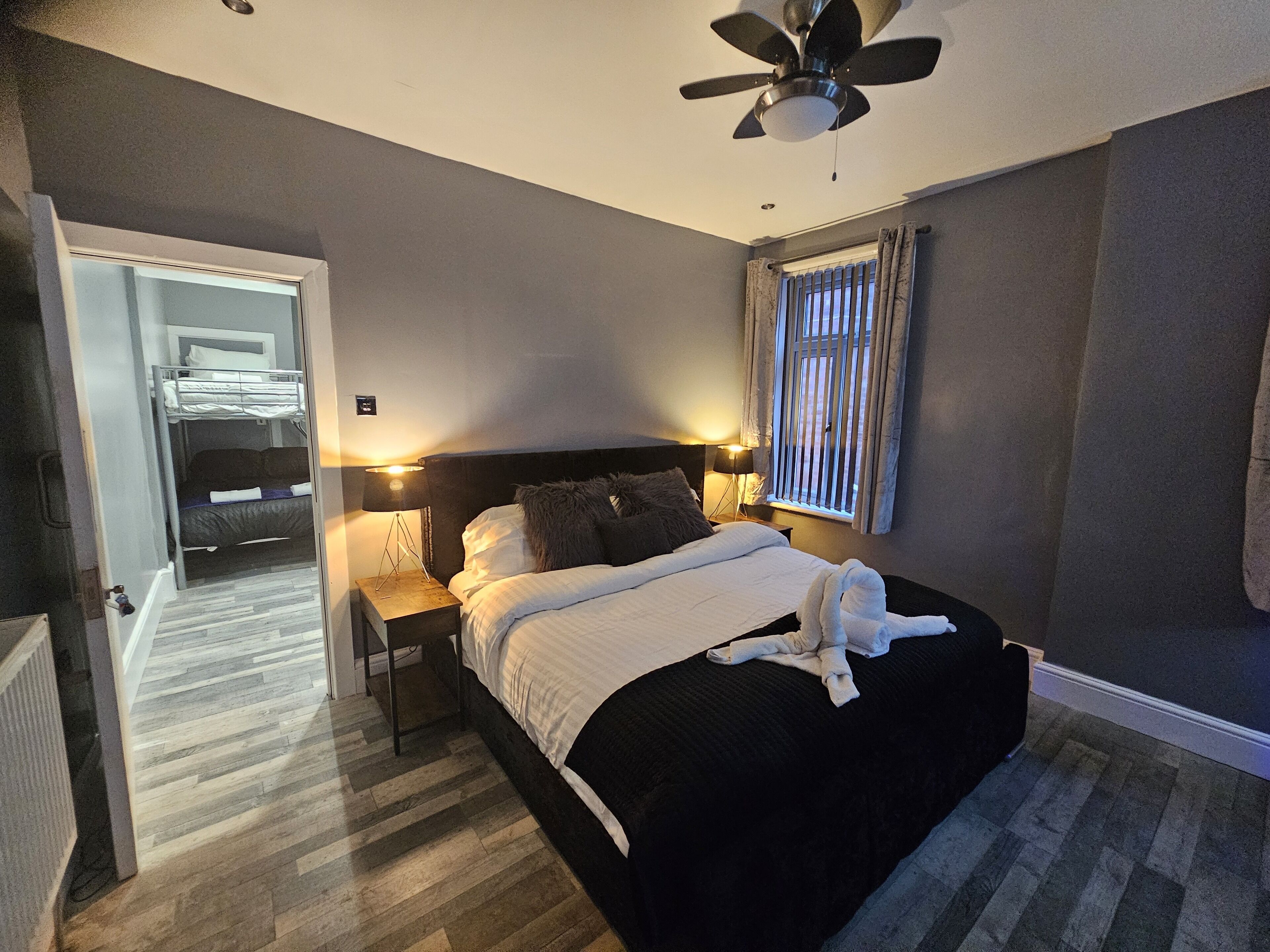 Family Room | Free WiFi, bed sheets