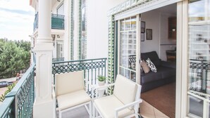 Unclassified image, 2 of 50, button - Modern apartment near Albufeira centre (Albufeira)