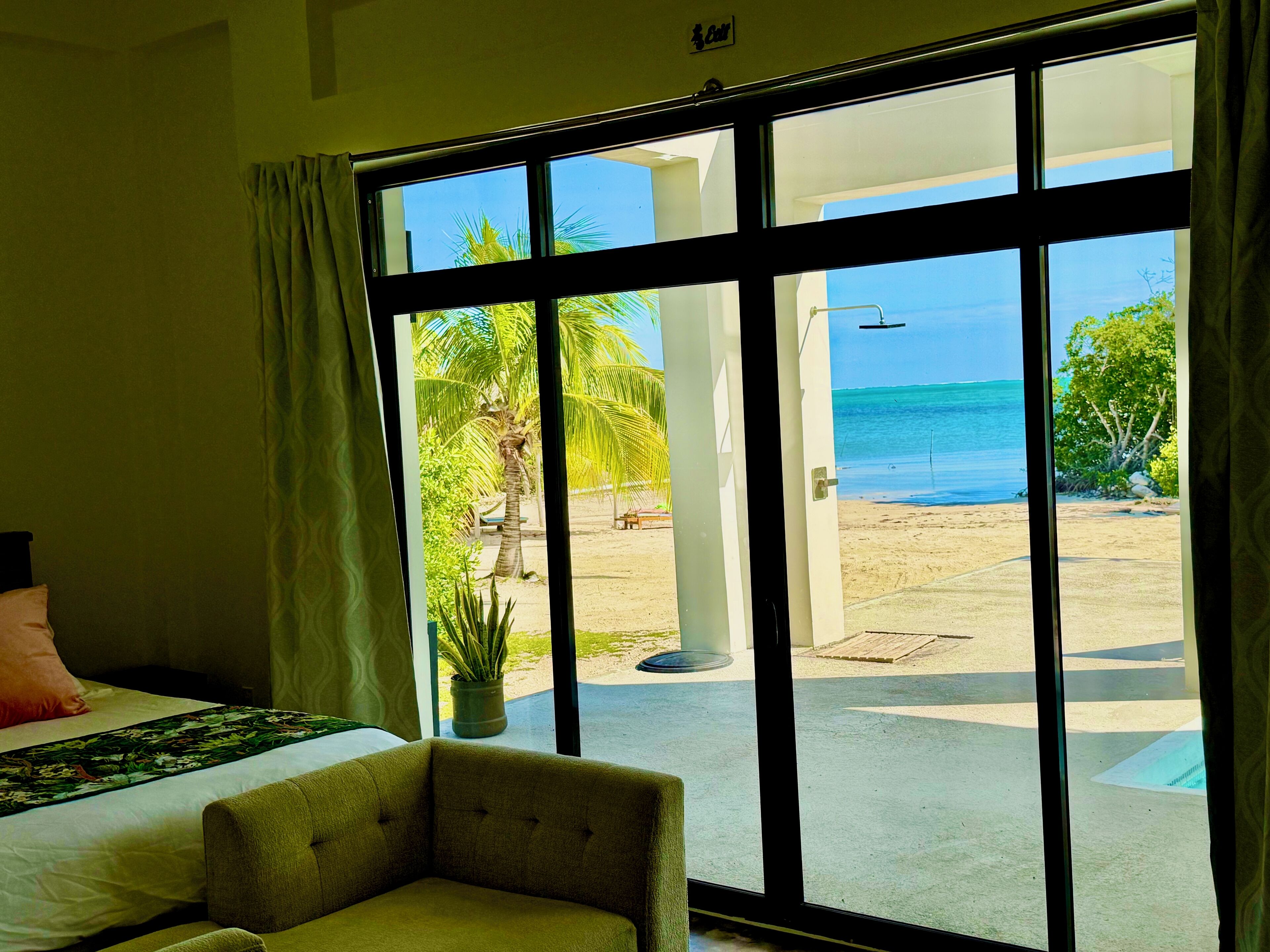 5 bedrooms, iron/ironing board, travel cot, free WiFi