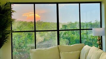 Smart TV, videogames, aparelho de som