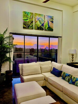 Smart TV, videojuegos, estéreo