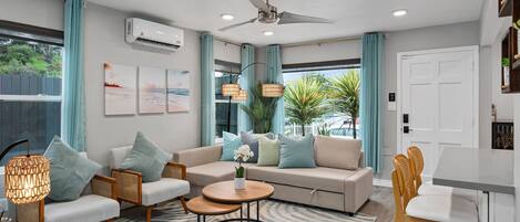 TV connectée, jeux vidéo, baby-foot, table de tennis de table