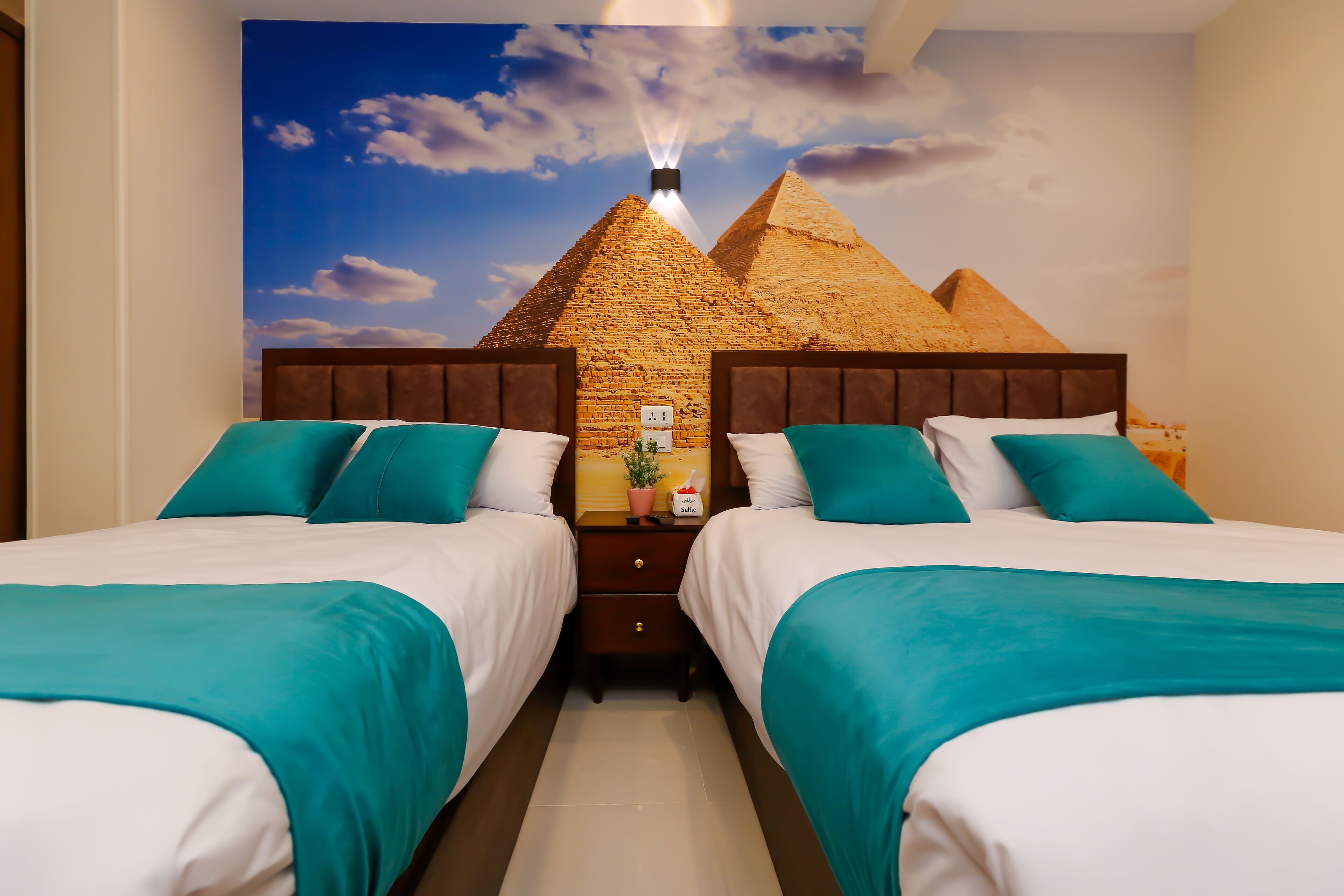 Photo - pyramids INN View
