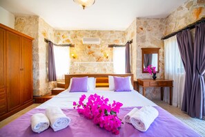 4 soverom, strykejern/-brett, reiseseng for barn og wi-fi