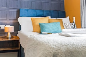 4 bedrooms, Internet, bed sheets