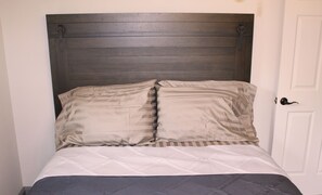 3 chambres, fer et planche Ă repasser, Wi-Fi gratuit, draps fournis