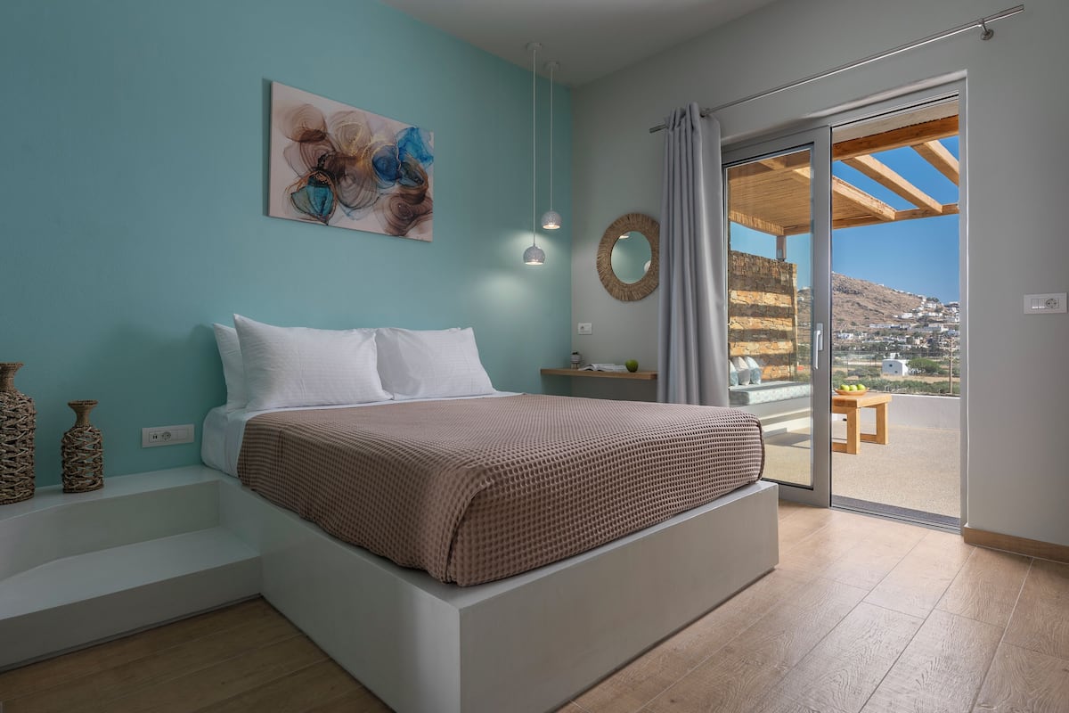 Premium Villa, 2 Bedrooms, Private Pool | 2 bedrooms, Egyptian cotton sheets, premium bedding, in-room safe