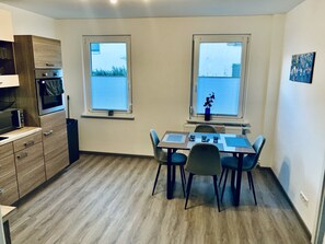 Dining - Ferienwohnung am Fuße Honberg (Tuttlingen)