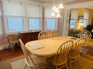 Dining - 1st-floor, 4-bedroom home, 1 block from beach in Ocean City, NJ (Ocean City)