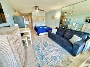 1 bedroom, WiFi, bed sheets