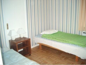 5 Schlafzimmer, Reisekinderbett, kostenloses WLAN