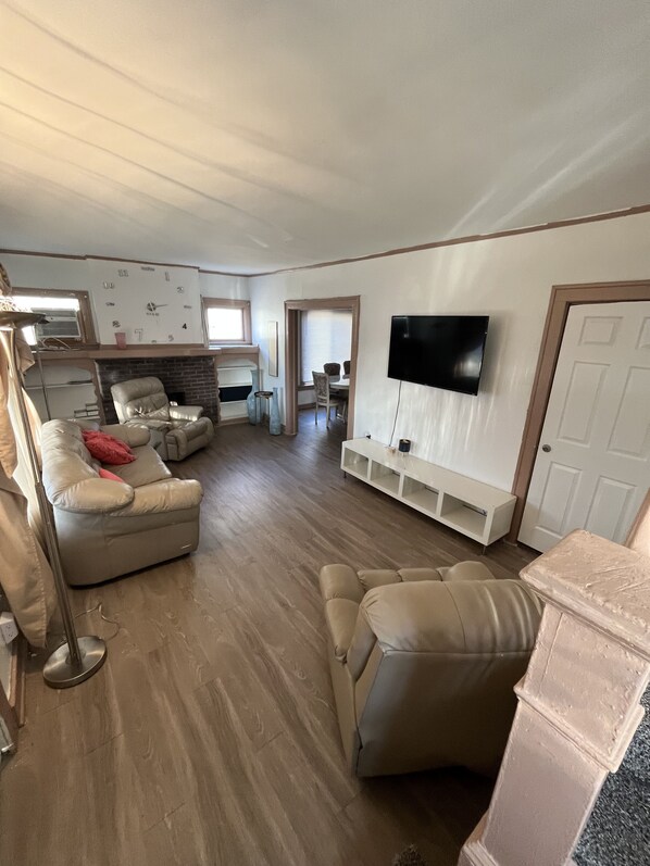 スマートテレビ、暖炉