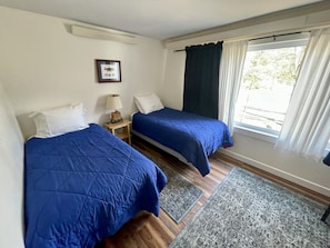 Casa | 2 dormitorios, tabla de planchar con plancha, wifi gratis y ropa de cama