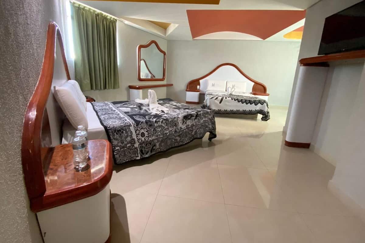 Double Room | Free WiFi