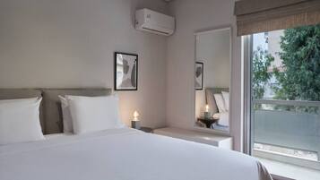 2 bedrooms, desk, iron/ironing board, free WiFi