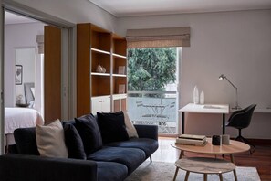 Smart-tv, bøger, kontorer