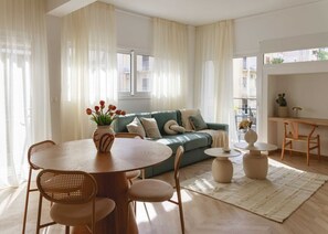 Smart-tv, bøger, kontorer