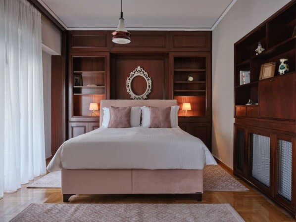 2 多间卧室、办公桌、熨斗/熨衣板、免费 WiFi