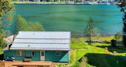 Ocean & Mountain View Home, near Downtown Juneau
