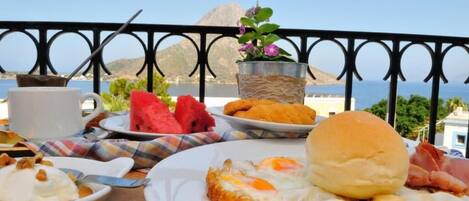 Breakfast meal