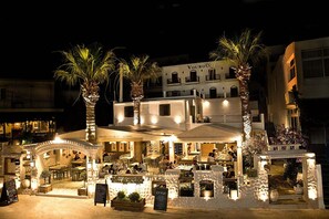 Restaurant - Vouros Palace (Kalymnos)