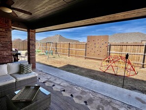 Terrace/patio - Family friendly home in Elgin
15 min from Fort Sill  (Elgin)