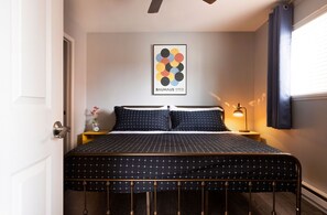 1 camera, Wi-Fi, lenzuola