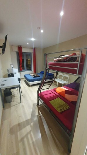 Family Room - Hotel Le Privilege (La Courneuve)