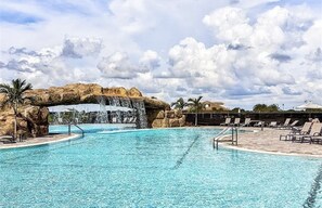 Pool - 2-bedroom condo in Amenity Rich Community in Lakewood Ranch (Bradenton)