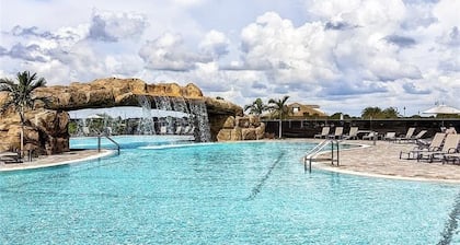 2-bedroom condo in Amenity Rich Community in Lakewood Ranch
