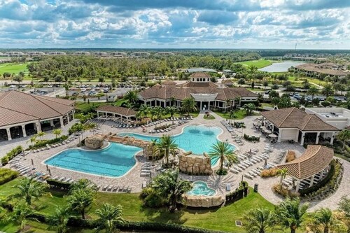 2-bedroom condo in Amenity Rich Community in Lakewood Ranch