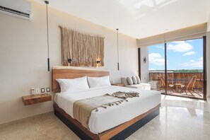 1 bedroom, iron/ironing board, WiFi, bed sheets - 1-Bedroom Gem with Tropical Vibes, Steps Away from Beaches and Trendy Hotspots! (Tulum)