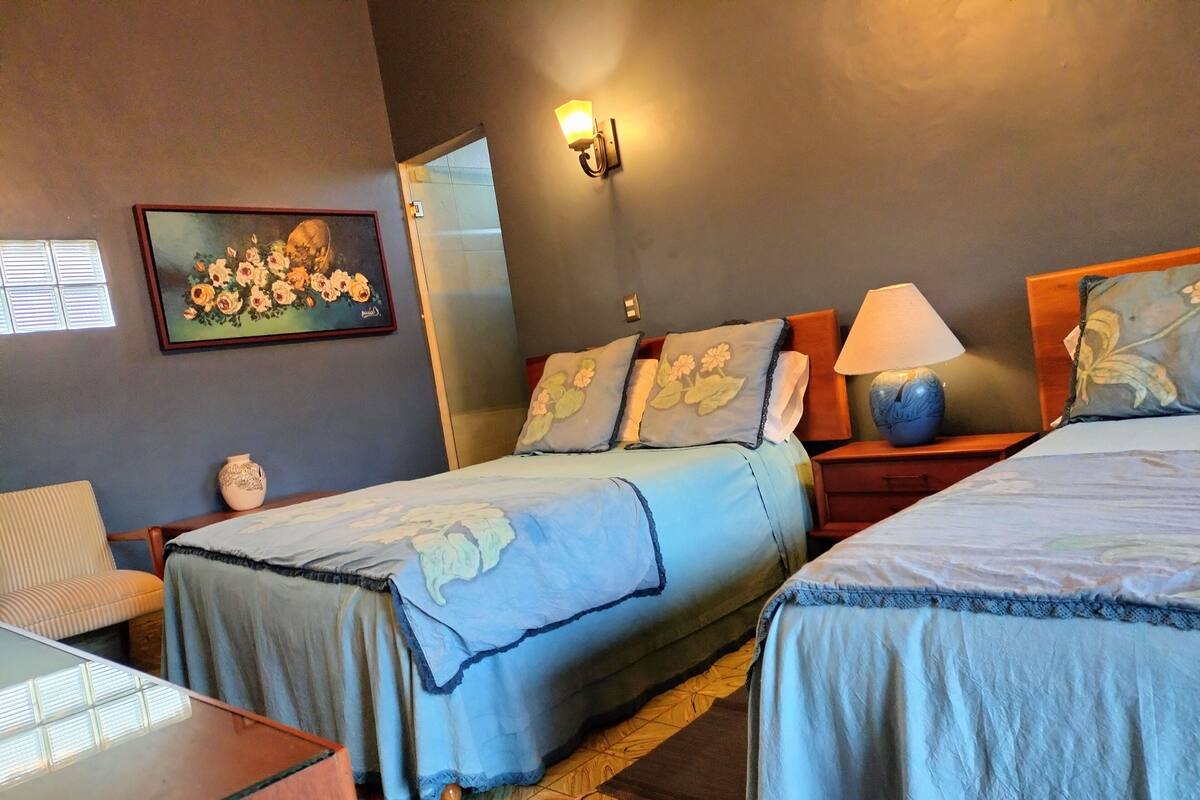 Classic Quadruple Room | In-room safe, WiFi (free)