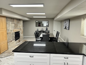 Dining - DEER CAVERN secluded 4 bedroom 2 bath house East Sandy base of Alta & Snowbird (Sandy)
