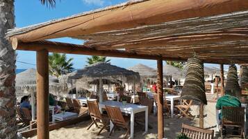 Beach bar