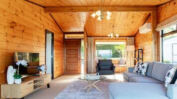 Televisie en een tafeltennistafel