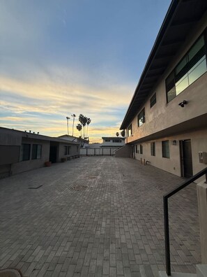 Exterior - Luxury Malibu Bungalow Near Beach w/ Free Parking! (Malibu)