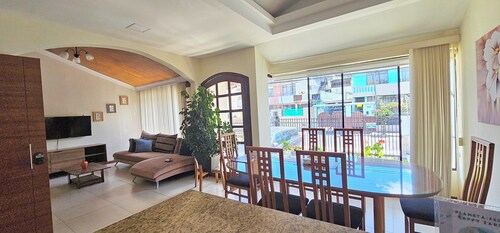 Altamira Apartsuites