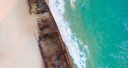 Bushy's Beachbreak, Happy Valley, K'gari, Fraser Island