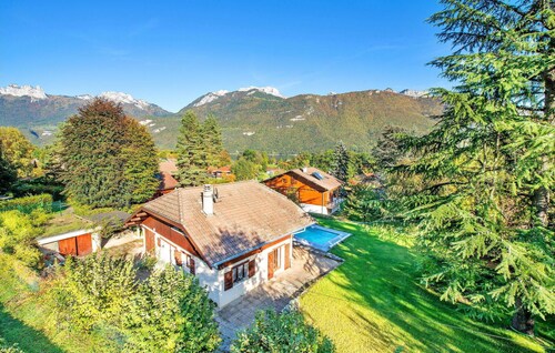 Amazing home in Doussard