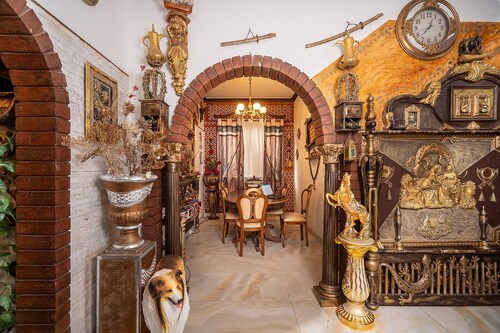 Dar Al Noor - House of Light - Luxury 3 Bed A/c in Rockdale