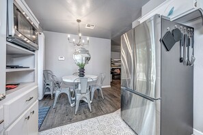 Microwave, oven, stovetop, dishwasher - Bright 3BR 2BA Entire Home in Norman-Close to OU! (Norman)