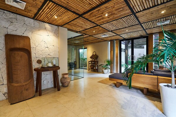 Interior - Luxury 1BR & 2 BA Apartment with Gym in the Heart of Tulum Amenities Pool (Tulum)